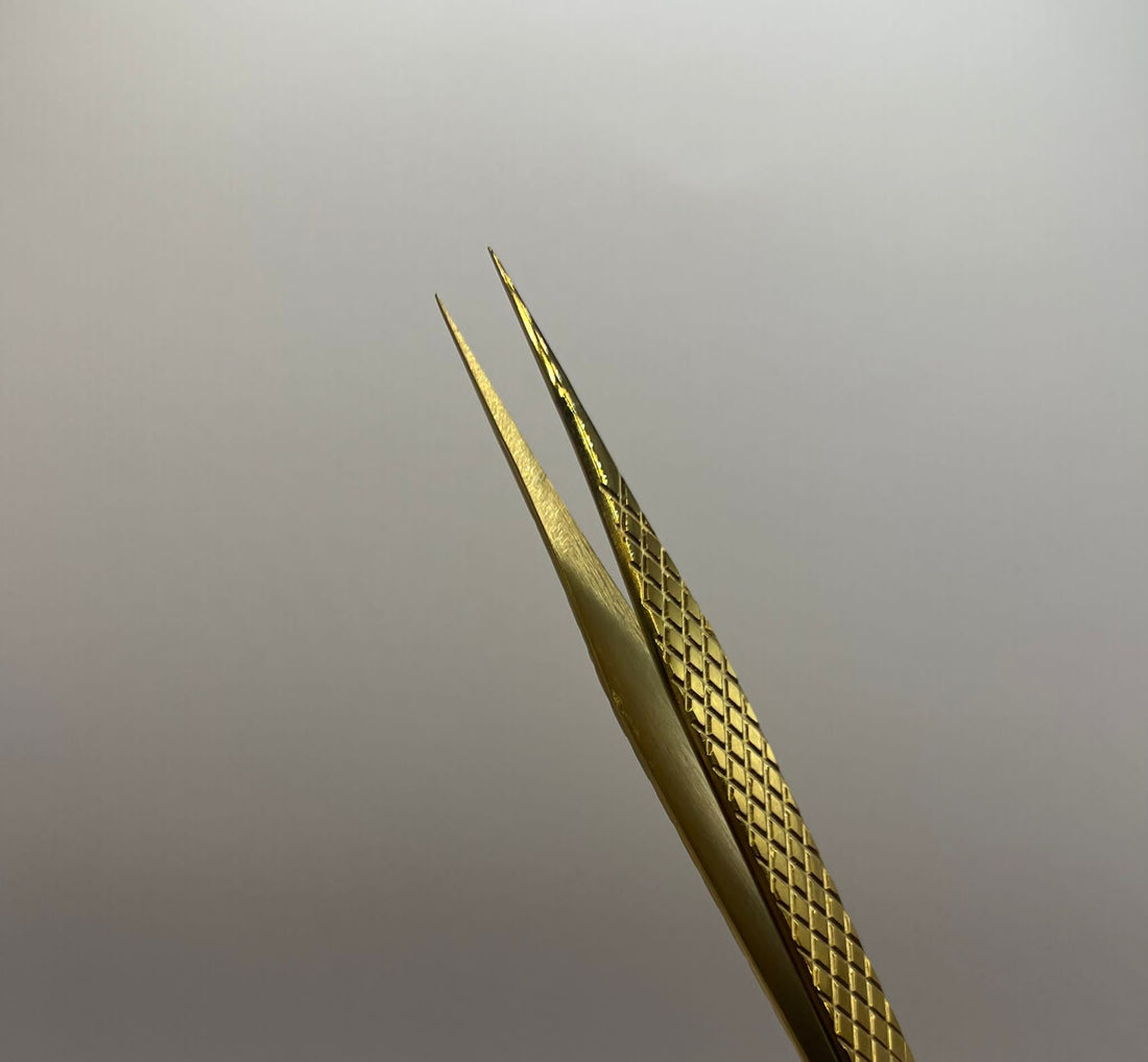 Tweezers- Straight Pointy